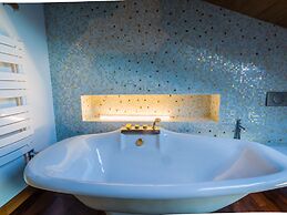 Belvilla by OYO Villa Sandra