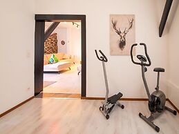 Spacious Holiday Home With Garden