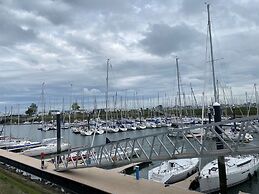 Apartment in Nieuwpoort With Central Location