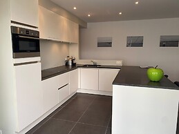 Apartment in Nieuwpoort With Central Location