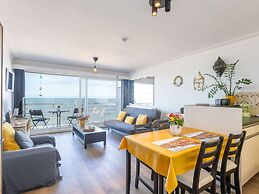 Cosy Apartment With Family