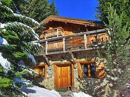 Chalet Near the Centre of Les Deux Alpes