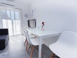 Cosy Apartment in Pag