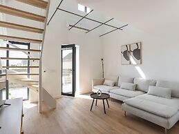 Modern Suite Silk in Beautiful Kamperland