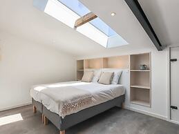 Modern Suite Silk in Beautiful Kamperland