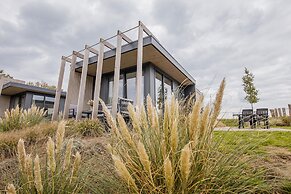 Chalet by Beach and Harbor With Terrace