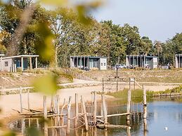 Chalet by Beach and Harbor With Terrace
