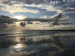 Holiday House House Sound of the sea