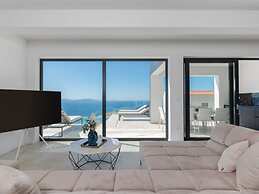 Villa Aristea Comfortable Holiday Residence