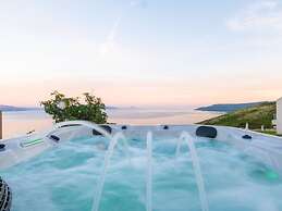 Villa Aristea Comfortable Holiday Residence