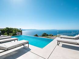 Villa Aristea Comfortable Holiday Residence