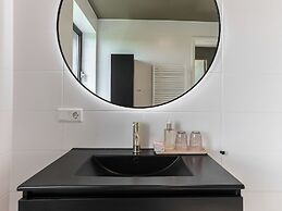 Lovely Apartment on the Harbor in Kamperland