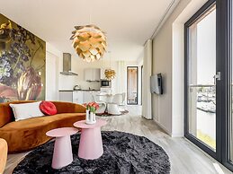 Lovely Apartment on the Harbor in Kamperland
