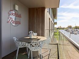 Lovely Apartment on the Harbor in Kamperland