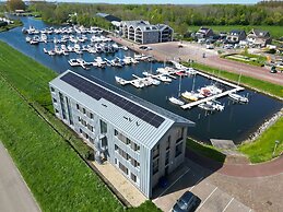 Lovely Apartment on the Harbor in Kamperland