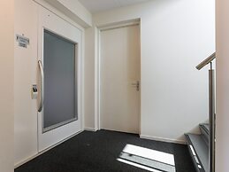 Lovely Apartment on the Harbor in Kamperland