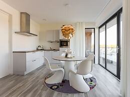 Lovely Apartment on the Harbor in Kamperland