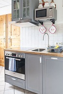 Elbwiesenhaus Modern Retreat