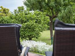 Elbwiesenhaus Modern Retreat