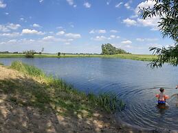 Elbwiesenhaus Modern Retreat