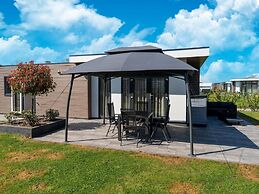 Rural House on Park Near Molenschot