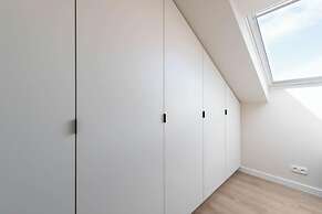 Modern Apartment Near Seabeach