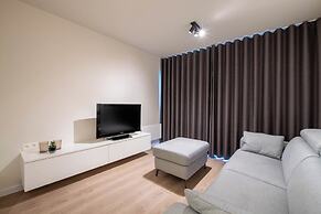 Modern Apartment Near Seabeach