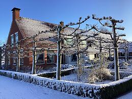 Fine Holiday Home in Donkerbroek