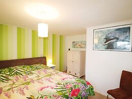 Fine Holiday Home in Donkerbroek