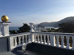 Seeschwalbe in Villa Sirene, Binz