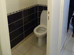 Tasteful Apartment in Comes With Terrace