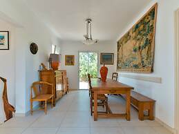 Beautiful Holiday Home With Terrace