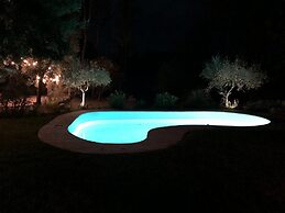 Holiday Home in Lorgues With Private Pool