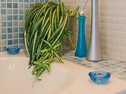 Apartment 3 Beaches With Free Parking