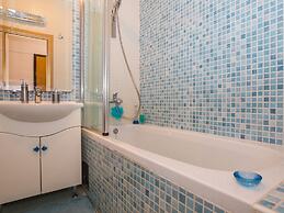 Apartment 3 Beaches With Free Parking