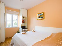 Apartment 3 Beaches With Free Parking