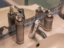 Apartment 3 Beaches With Free Parking