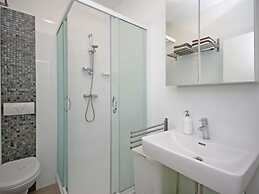 Holiday Apartment Beach House IVA App.1