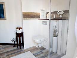 Apartment Regina - Duplex Two Bedroom Apartment