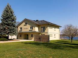 Casa sul Lago Modern Retreat