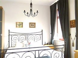 Charming Apartment in Radebeul