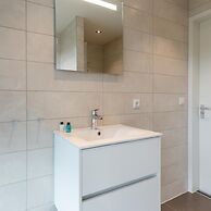 Forest Villa With Hot Tub 6 Persons