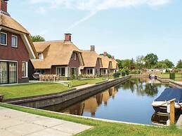 Atmospheric Villa on the Water, at a Holiday Park