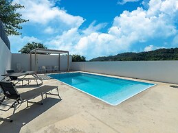 Majestic Villa With Private Pool
