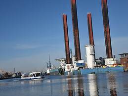 Apartment Newport Weser