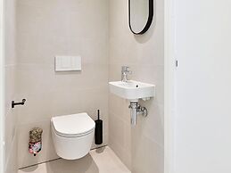 Wellness Villa With Roof Terrace in Zeewolde