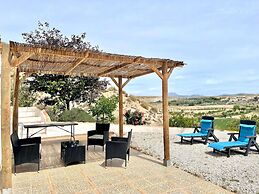 Cave House Yara With Pool and Facilities for PRM