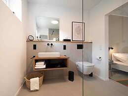 Harlepadd 3a Modern Retreat