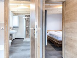 Majestic Bungalow in Hallschlag