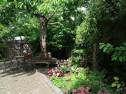 Nice Apartment in Weilmunster